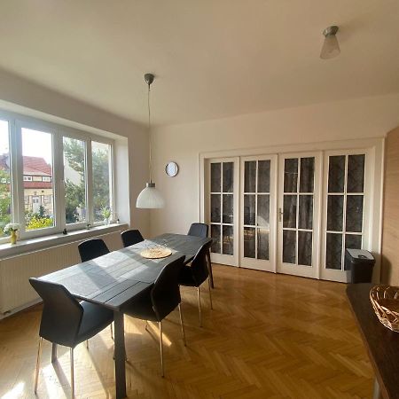 Vila Malvazinky Prag Exterior foto