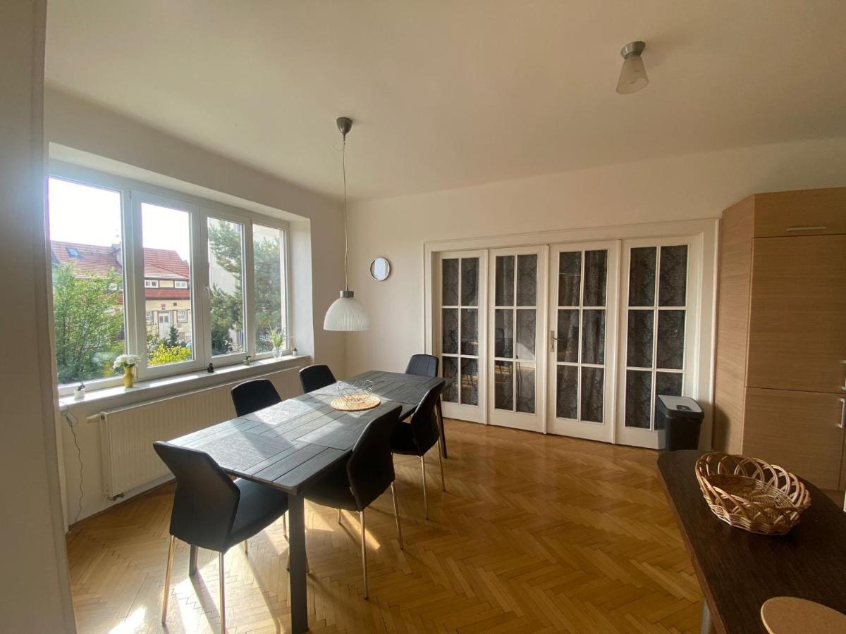 Vila Malvazinky Prag Exterior foto