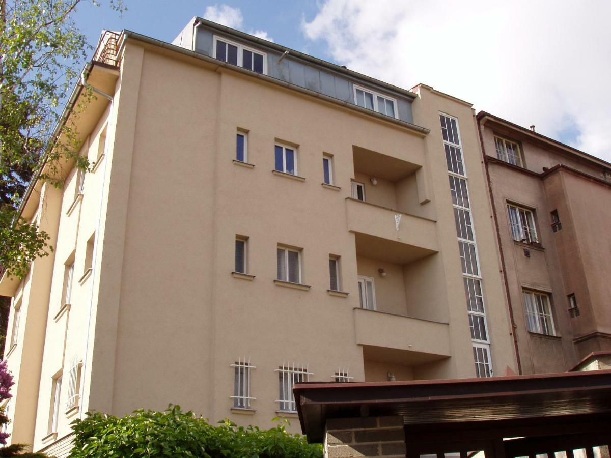 Vila Malvazinky Prag Exterior foto
